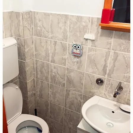 Jelena, Tara Lägenhetshotell 3*